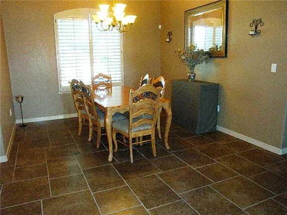 5th image of 3213 Lanka St