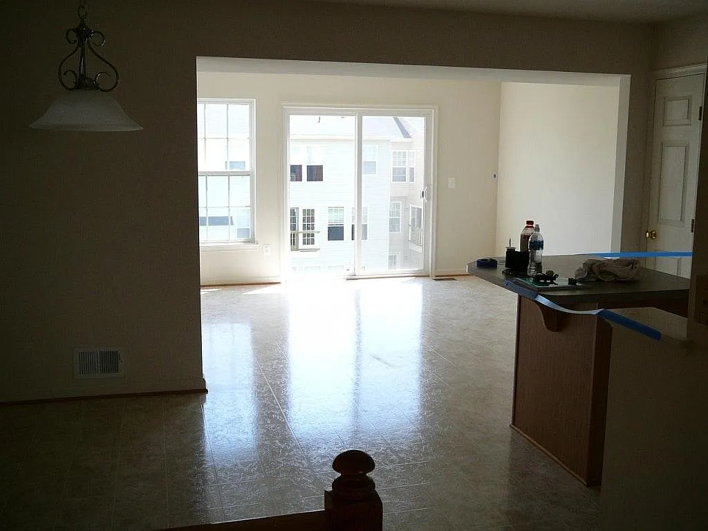 1332 Steed Street — Photo 3