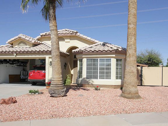 3rd image of 2842 E VILLA THERESA Drive