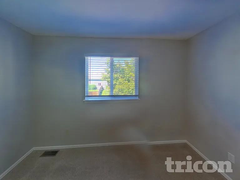 6325 Blazing Star Dr — Photo 8