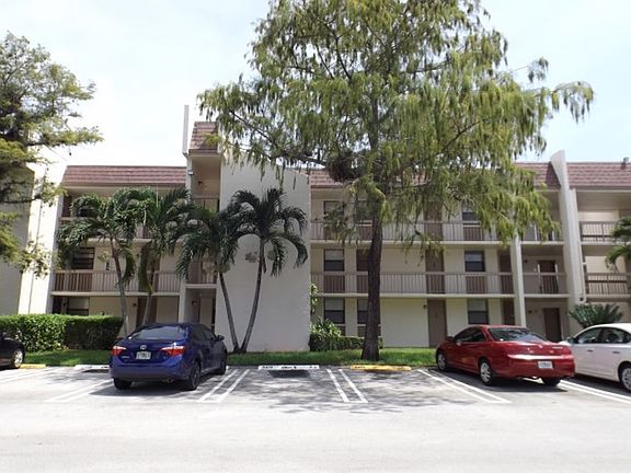 2nd image of 8419 Forest Hills Dr APT 208