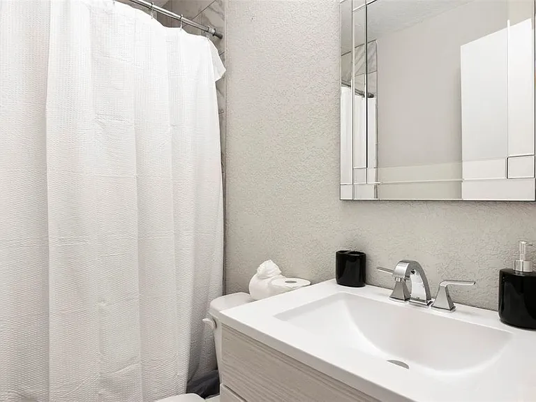 10339 Joaquin Dr — Photo 5