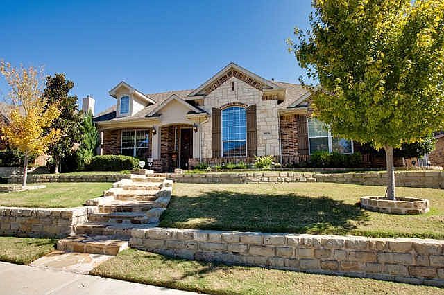 1st image of 6874 Valley Brook Dr