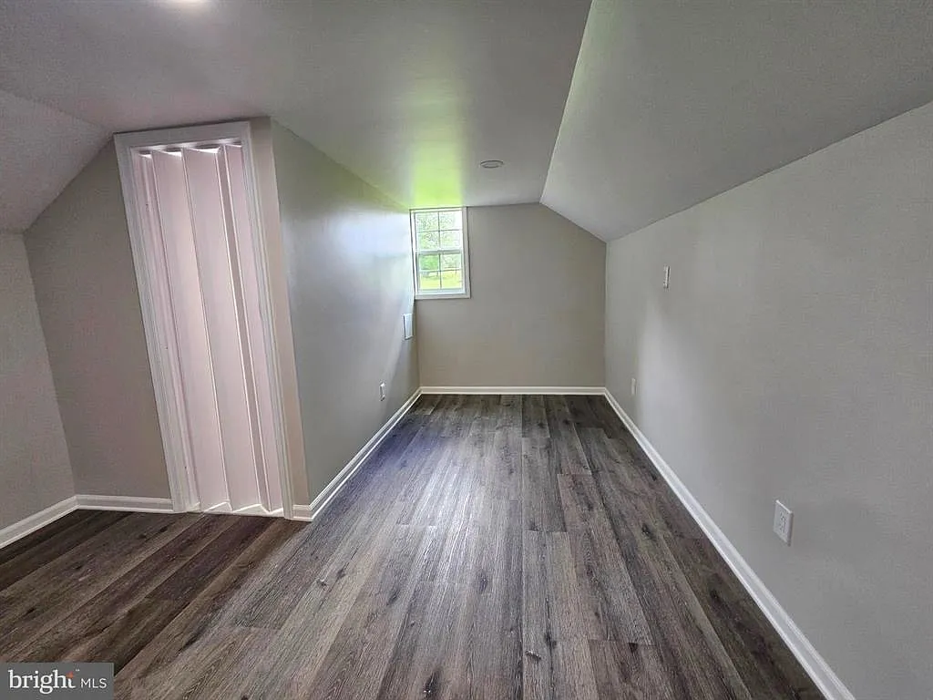 Studio, 339 sqft, $1,200 — Photo 3