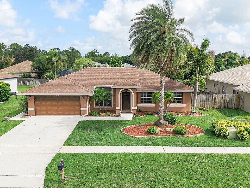 1st image of 112 Laurel Way