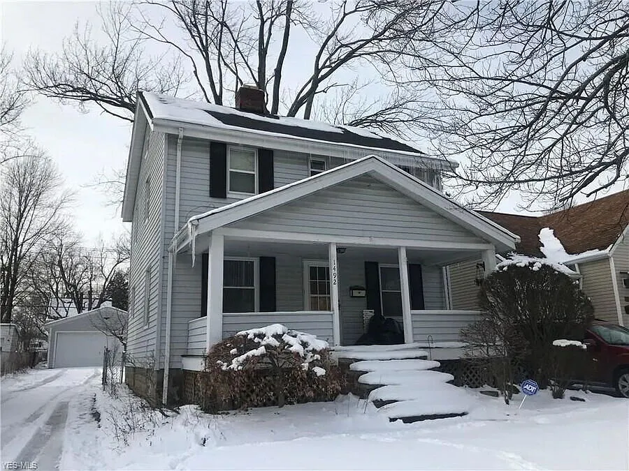 3-Bedroom Single-Family Home with Appliances and Detached Garage in South Euclid (Welcome Section 8) — Photo 1