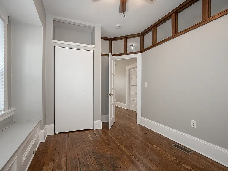 6915 Franklin Blvd Unit D — Photo 11
