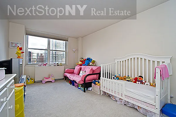 Sold by NextStopNY | media 18