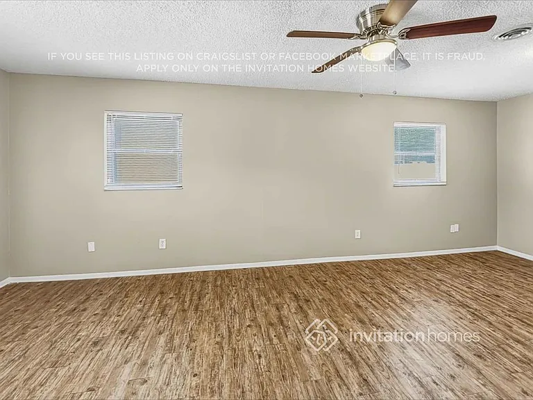 10948 Tangora St — Photo 11