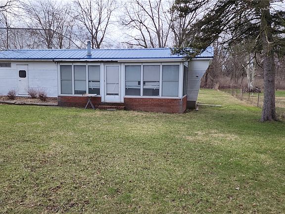 3rd image of 3582 Lenox Rd