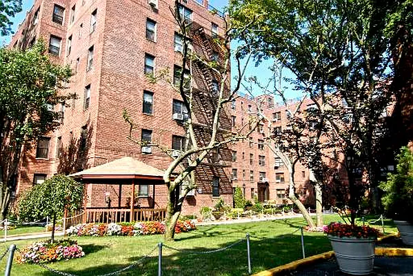 Sold by City Connections Realty | media 24