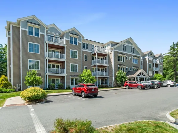 24 Willey Creek Road #203, Exeter, NH 03833