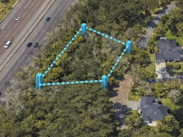 328 Lake Crescent Dr, Debary, FL 32713