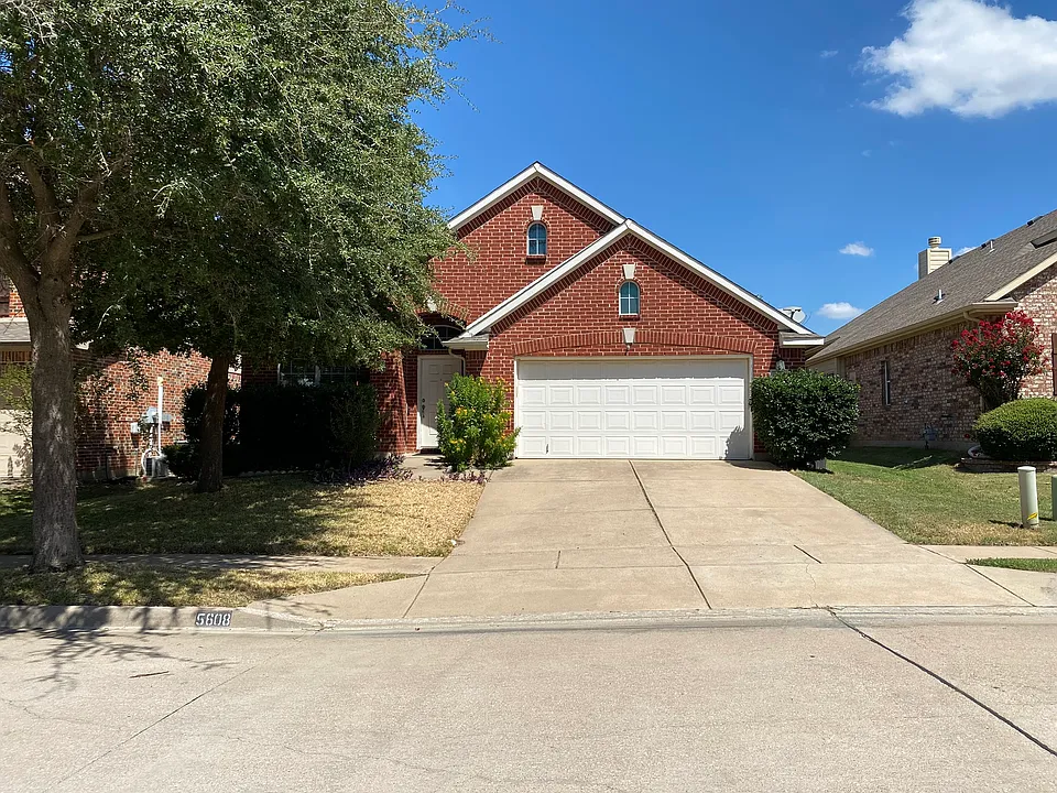 5608 Old Orchard Dr