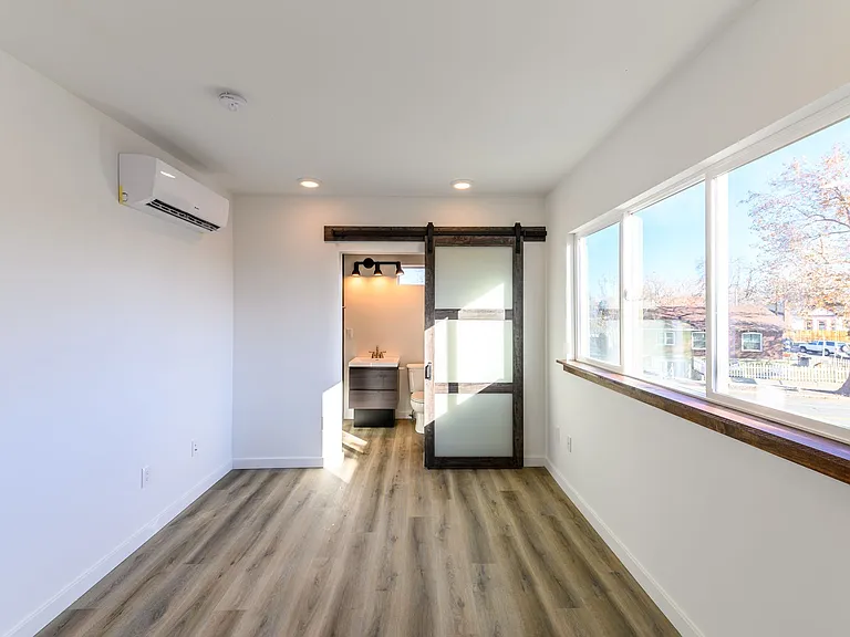451 Holcomb Ave — Photo 9