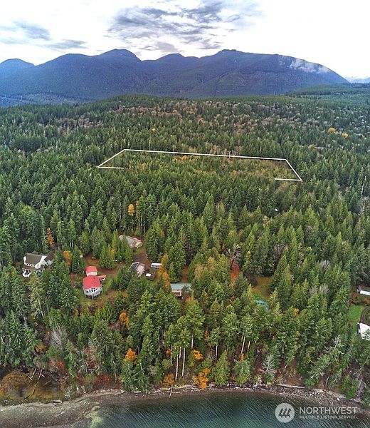 2nd image of 50 x Point Whitney Road