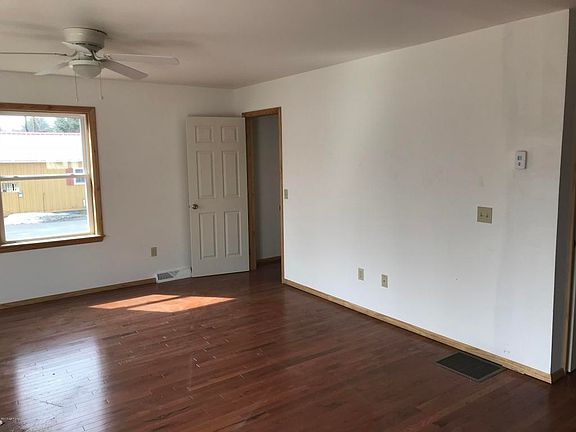 4th image of 59 Abeel Ave