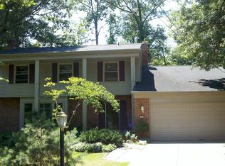 19759 Albion Rd, Strongsville, OH 44136