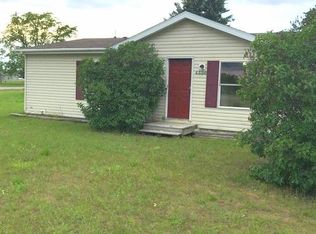 4530 Lake Ave, Lewiston, MI 49756