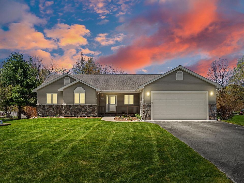 1st image of 8673 Sun Bay Ct