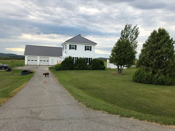 296 W Ridge Rd, Mars Hill, ME 04758