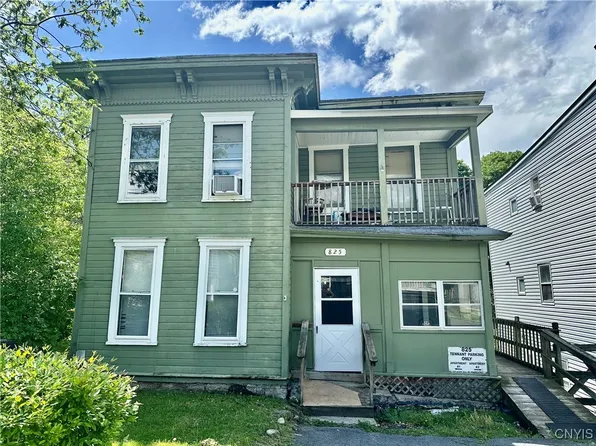 823 Oak St, Syracuse, NY 13203