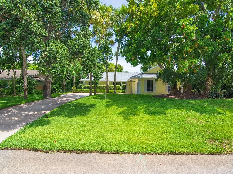 765 Date Palm Rd — Photo 33