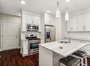 1721 Pine St #B, Philadelphia, PA 19103