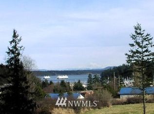 320 E Carter Ave, Friday Harbor, WA