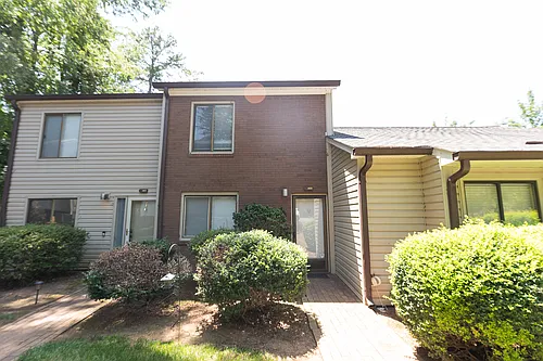 185 Forest View Dr Photo 1
