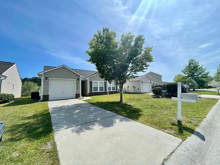 3038 Regency Oaks Dr — Photo 3