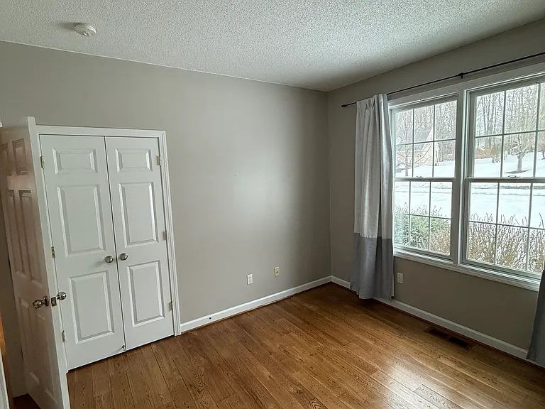 104 Valley View Rd — Photo 18