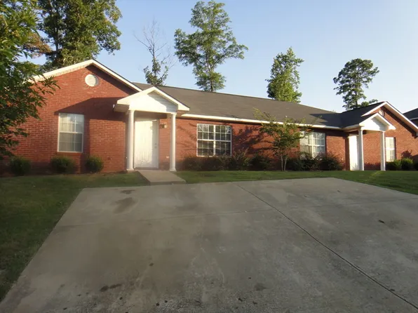 747 Yeager Ln, Auburn, AL 36832