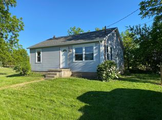 3135 Swartz Rd, La Salle, MI 48145