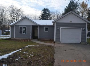102 Morrison Ave, Bangor, MI 49013