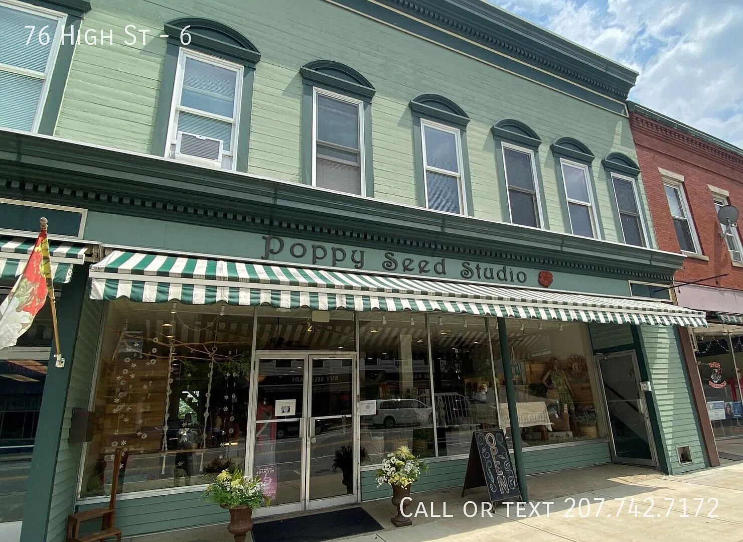 Nice Downtown Studio Apartment with Heat and Hot Water Included! No Off-street parking, Single Oc... — Photo 1