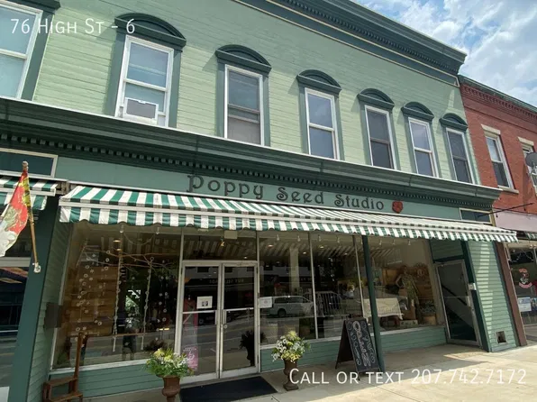 76 High St APT 6, Somersworth, NH 03878