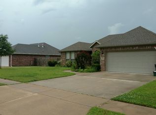 3176 W Thornebrook St, Fayetteville, AR 72704