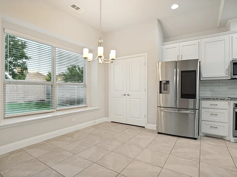 3406 Herron Dr — Photo 9