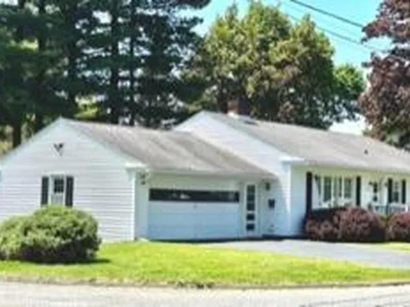 672 Barbour St, North Adams, MA 01247