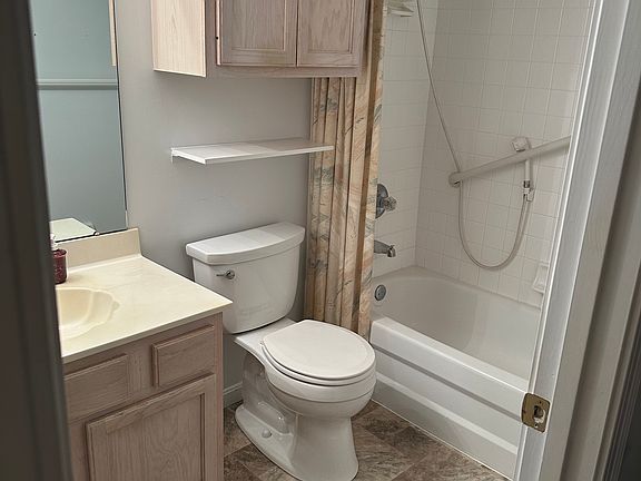 5th image of 3160 Preserve Ln APT 2B
