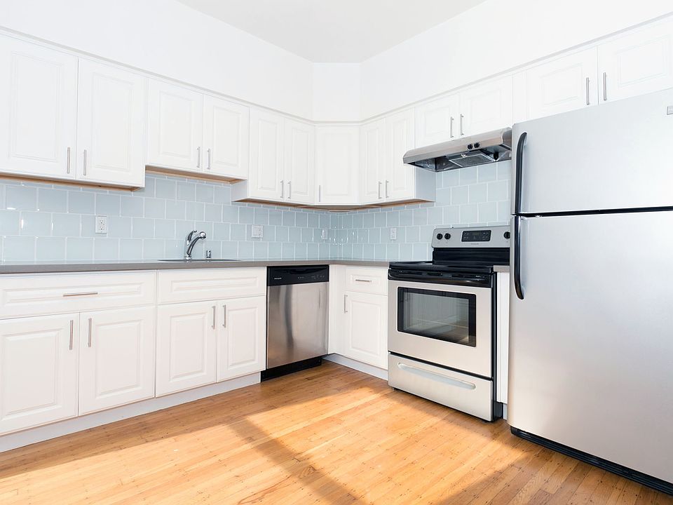 1st image of 1303 Leavenworth St #18