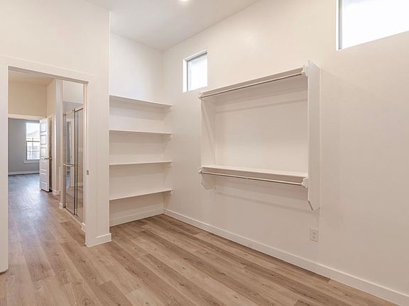 4th image of 1906 141st St