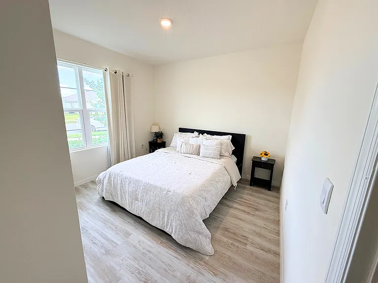 5610 Winona Dr #1 — Photo 10