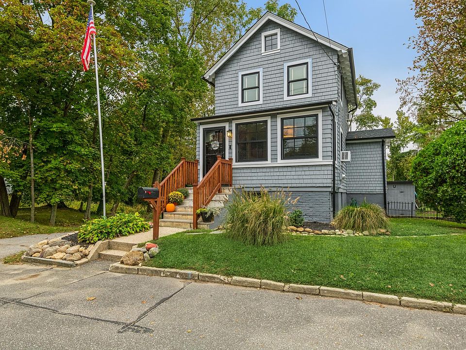 1st image of 98 Altamont Ave