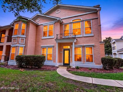 2252 Beach Dr APT 701, Gulfport, MS, 39507