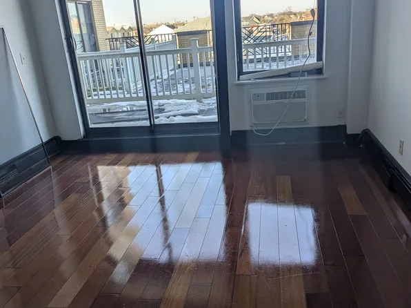 (undisclosed Address), Far Rockaway, NY 11691