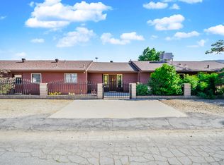 14628 Flintstone Dr, Lake Hughes, CA 93532