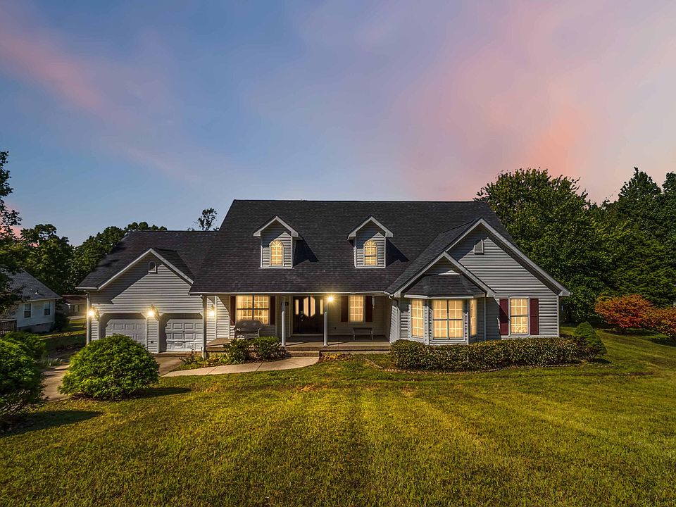 1st image of 221 Sandy Hills Ln