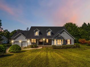 221 Sandy Hills Ln, Corbin, KY 40701